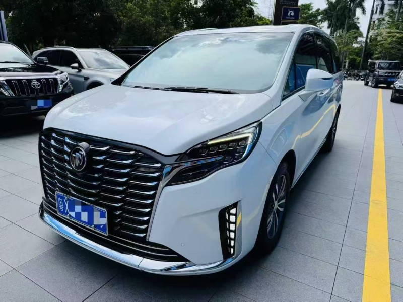 深圳22年别克GL83