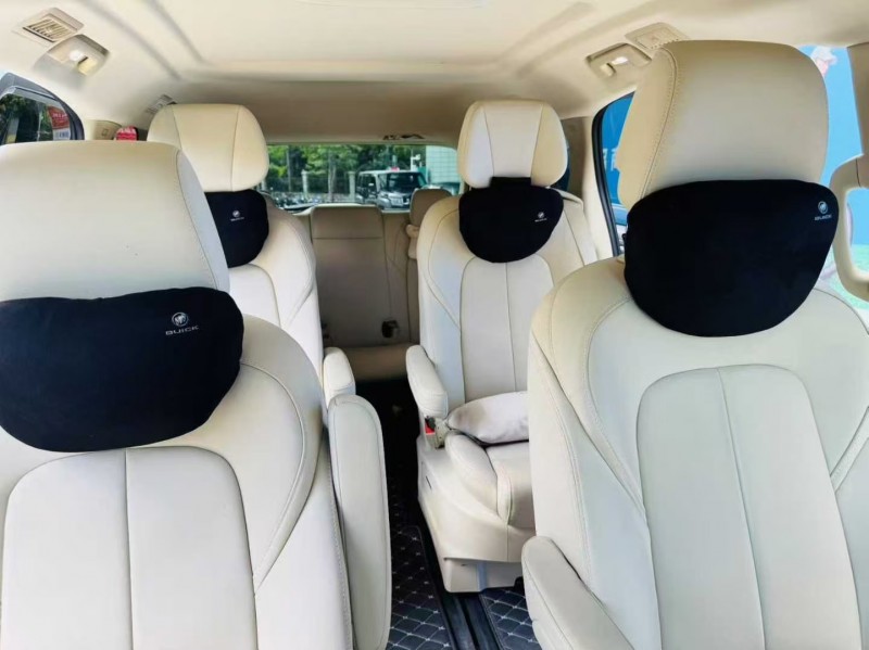 深圳22年别克GL87