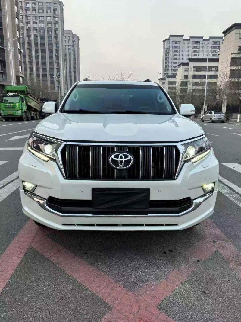 邯郸19年丰田普拉多1