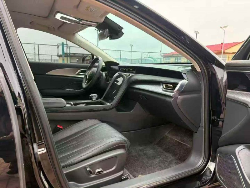 济宁23年红旗H57