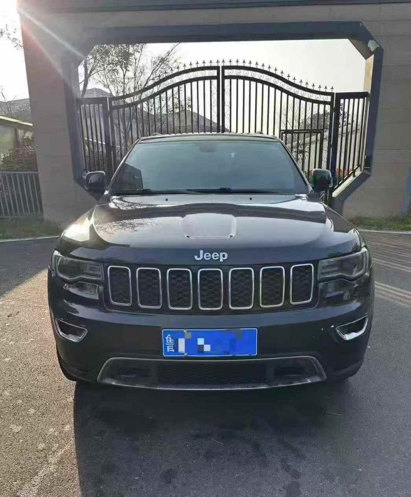 淄博17年Jeep大切诺基1