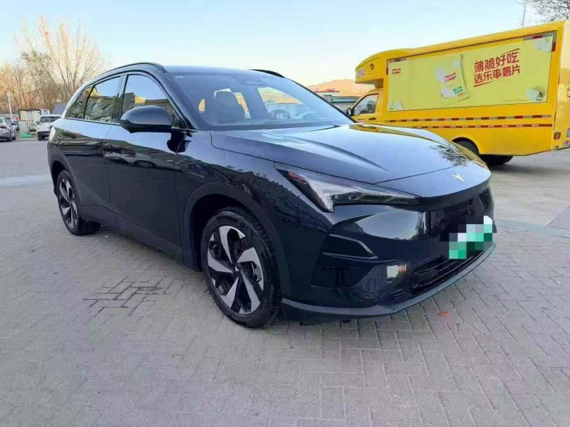 唐山25年极狐汽车阿尔法2