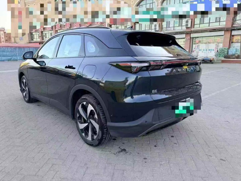 唐山25年极狐汽车阿尔法7