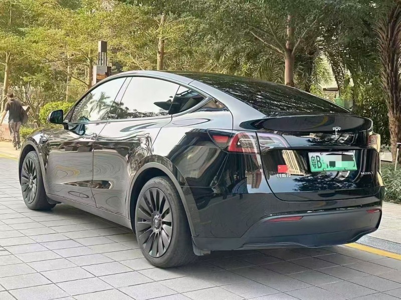 深圳23年特斯拉MODEL Y7