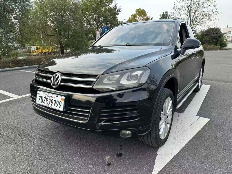 重庆12年大众途锐3