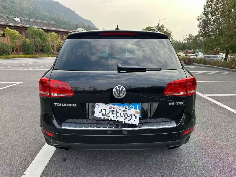 重庆12年大众途锐9