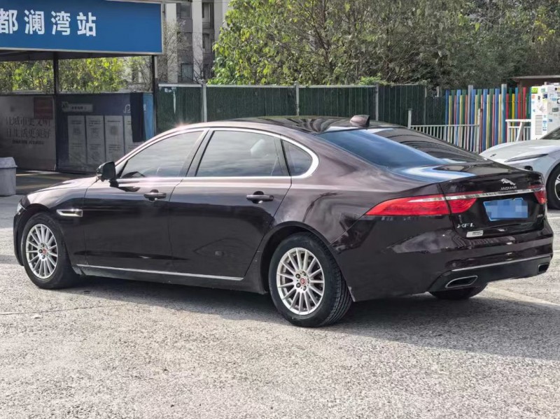 郑州19年捷豹XFL4