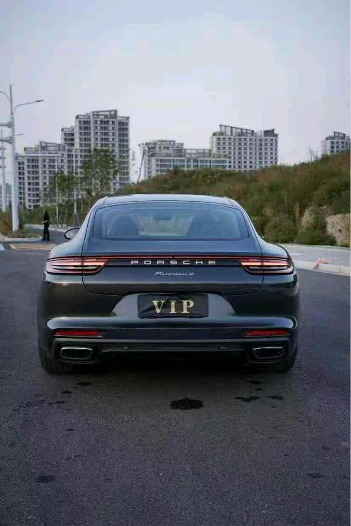 石家庄19年保时捷帕拉梅拉8