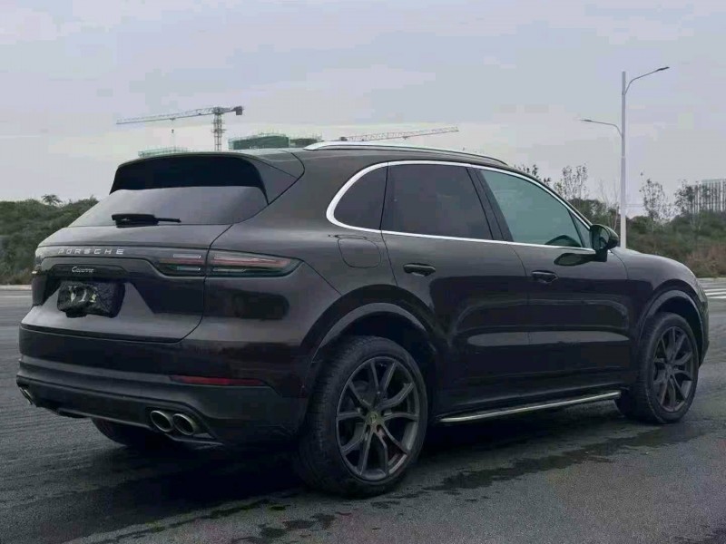 邯郸21年保时捷卡宴8