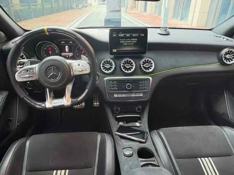 郑州17年奔驰CLA4