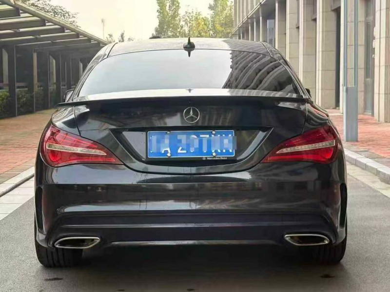 郑州17年奔驰CLA5