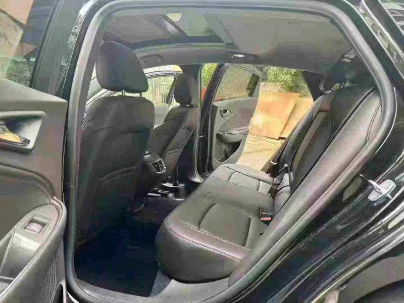 成都24年雪佛兰迈锐宝5