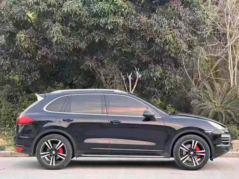 汕头14年保时捷卡宴2