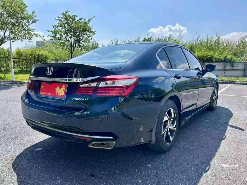 广州18年本田雅阁8