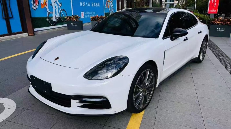 深圳21年保时捷帕拉梅拉3