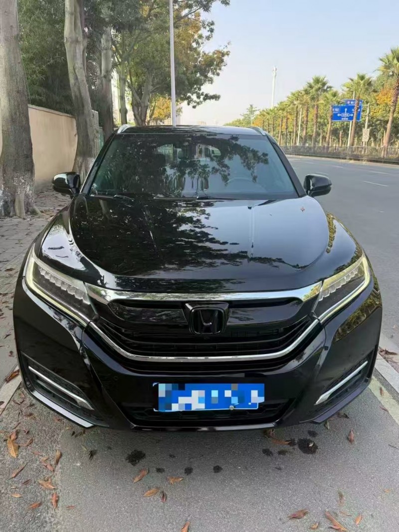 厦门17年本田URV1