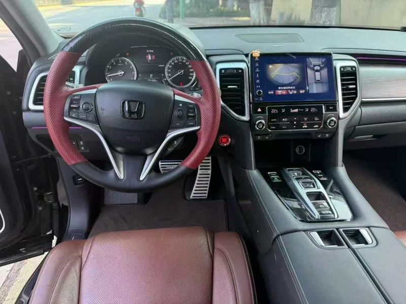 厦门17年本田URV5