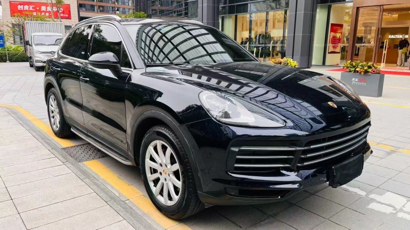 深圳20年保时捷卡宴2