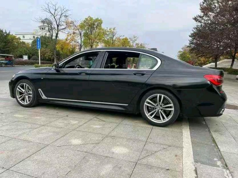 萍乡18年宝马7系3