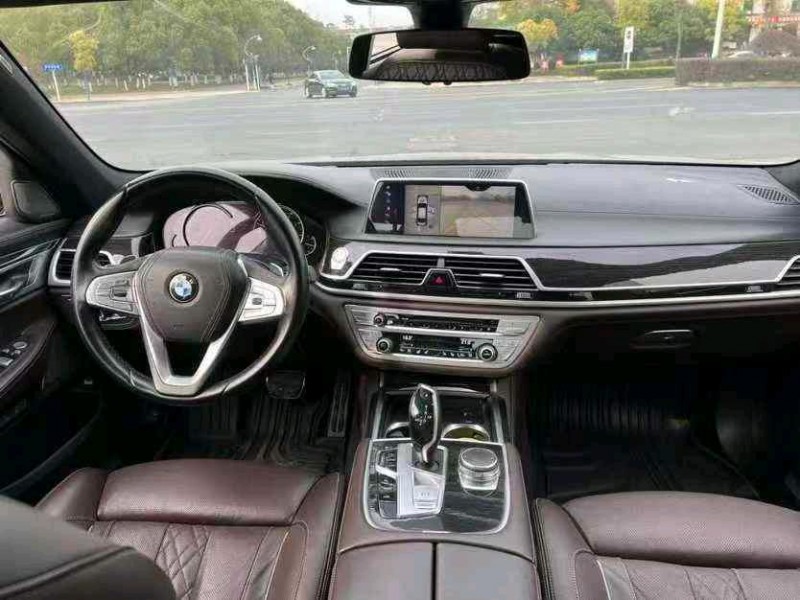 萍乡18年宝马7系5