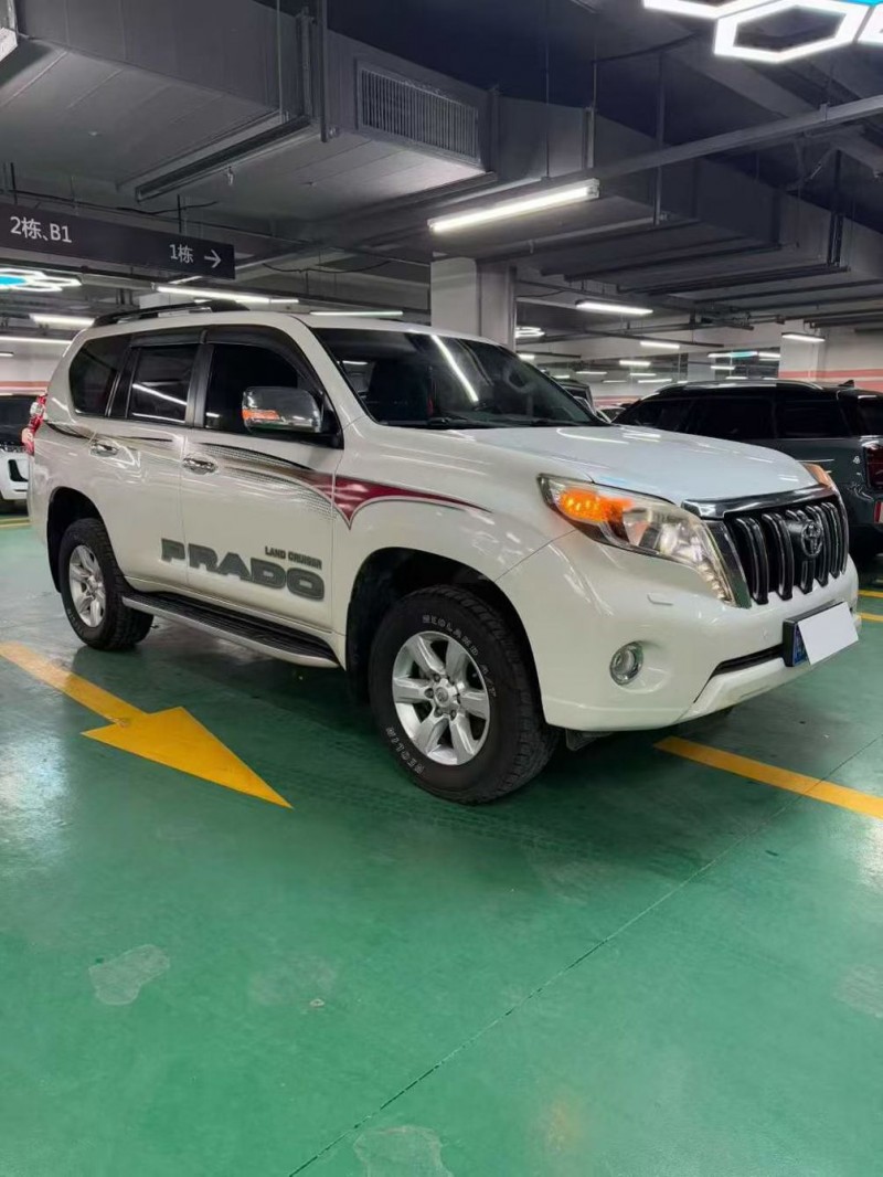 郑州16年丰田普拉多1