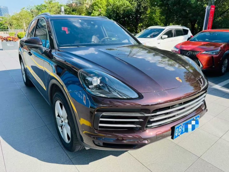 深圳18年保时捷卡宴2