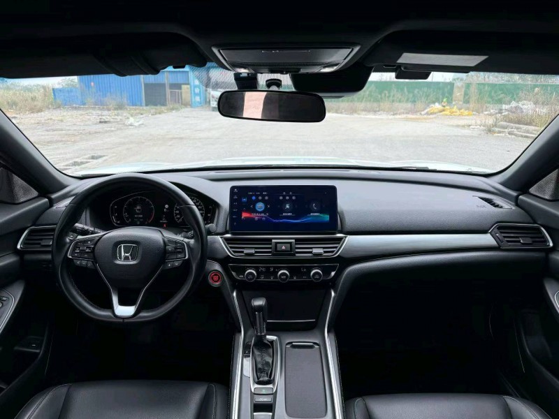 南宁22年本田英诗派8