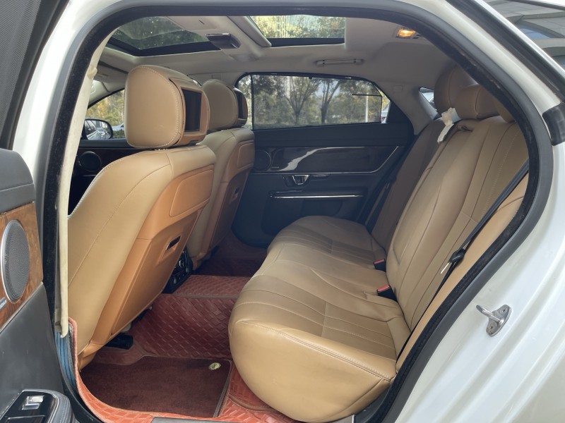 济宁14年捷豹XJL4