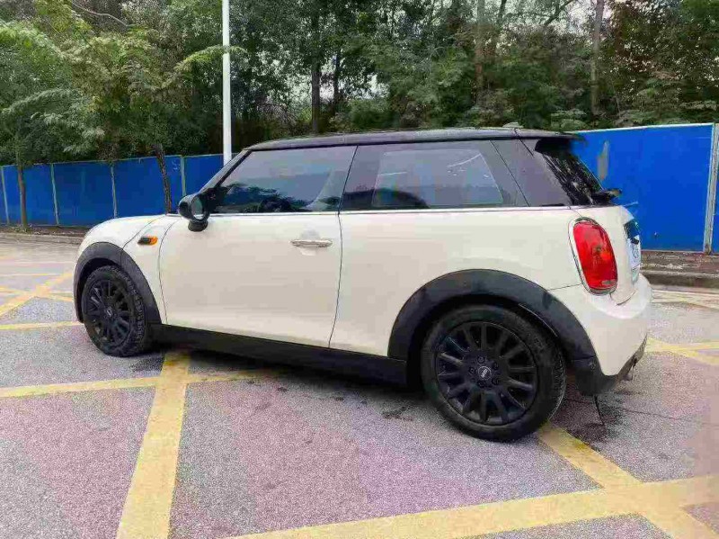 南宁18年MINICooper6