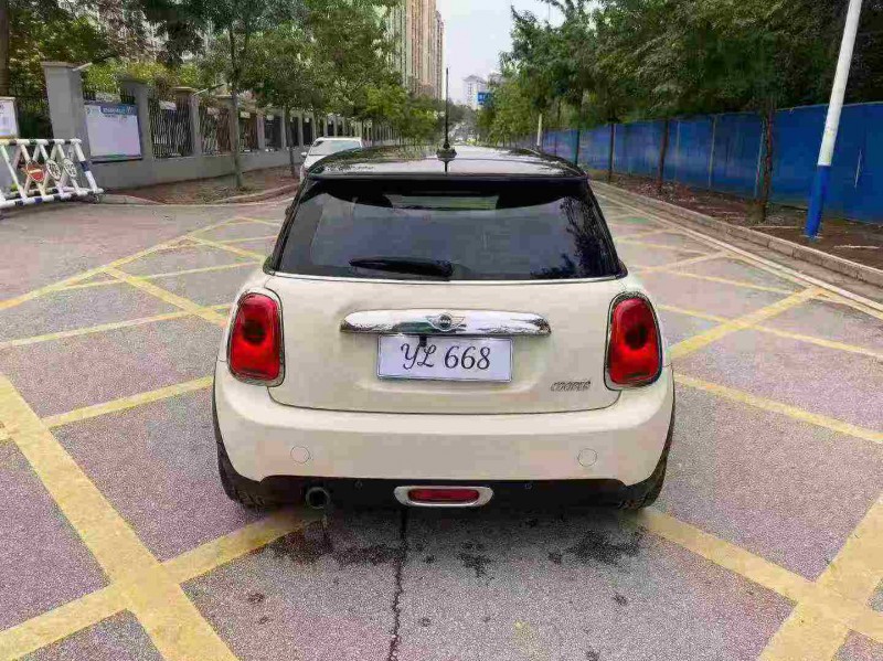 南宁18年MINICooper8