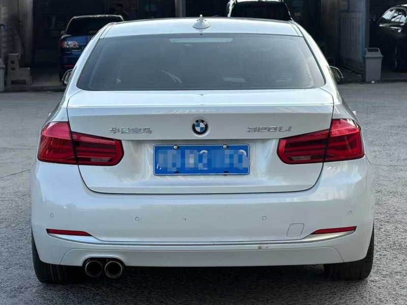 郑州18年宝马3系8