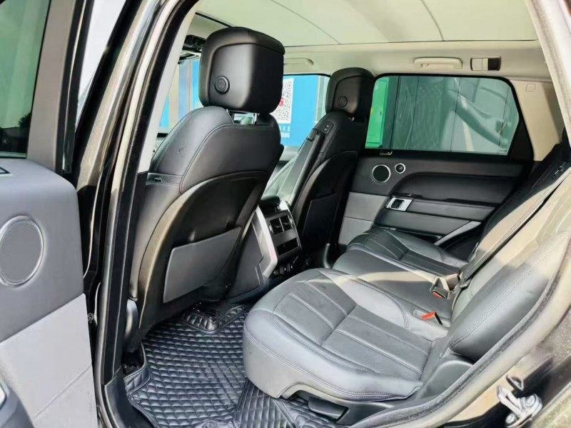 深圳19年路虎揽胜运动7