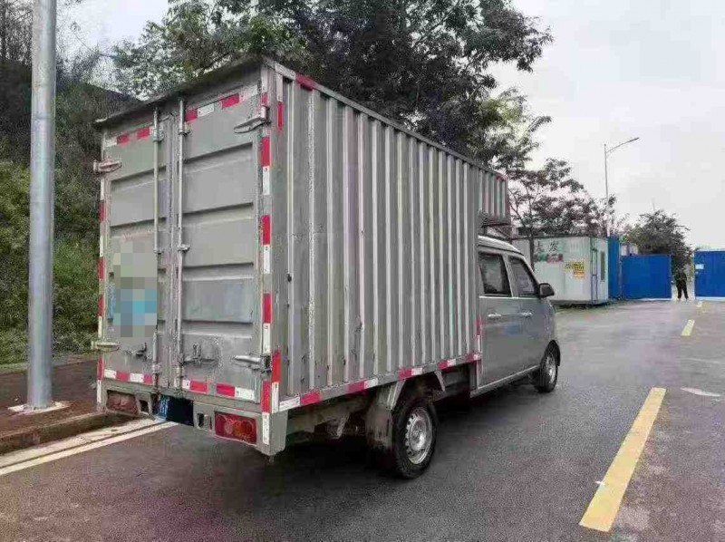 南宁18年金杯汽车阁瑞斯7