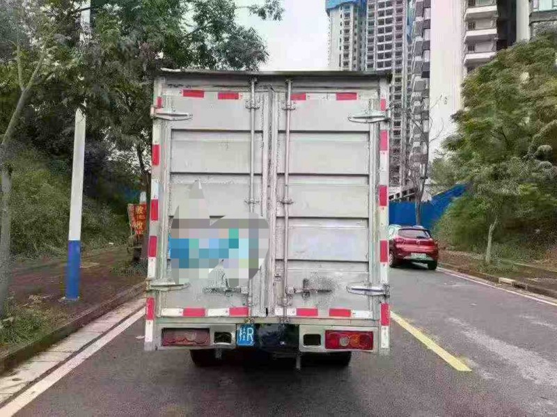 南宁18年金杯汽车阁瑞斯9