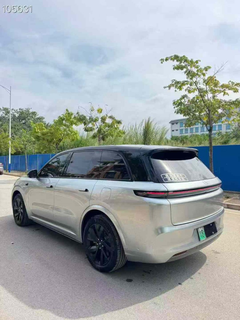 南宁23年理想L88