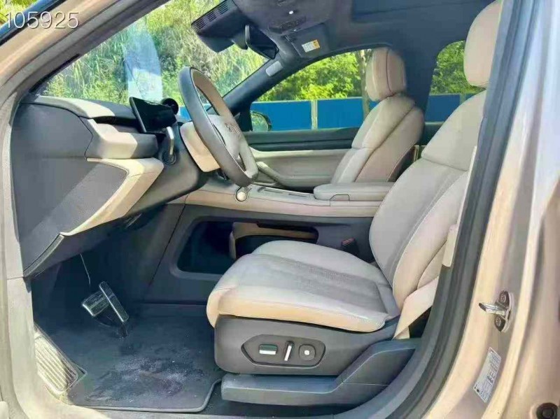 南宁23年蔚来ES84