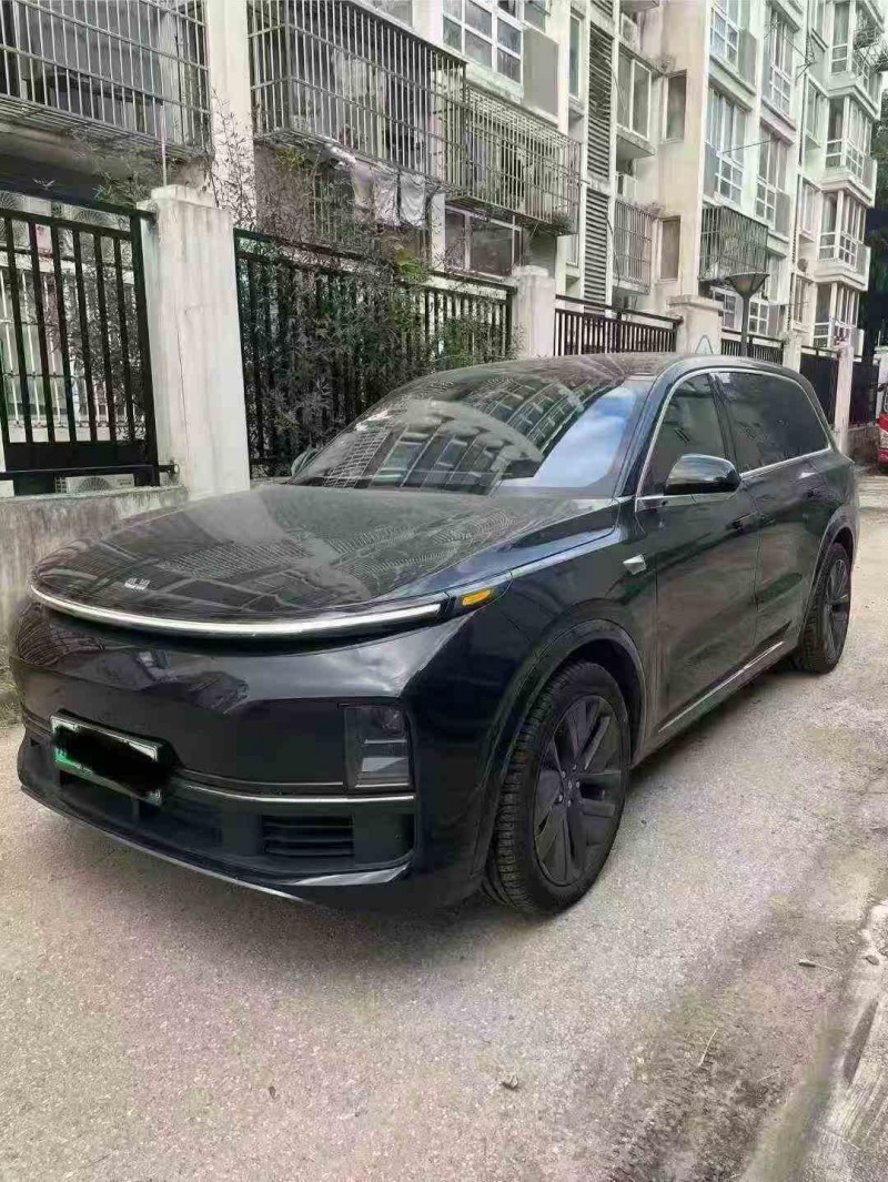 南京24年理想L93