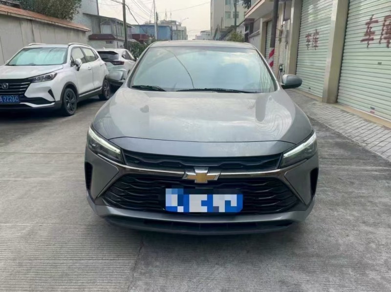 广州25年雪佛兰科鲁泽1