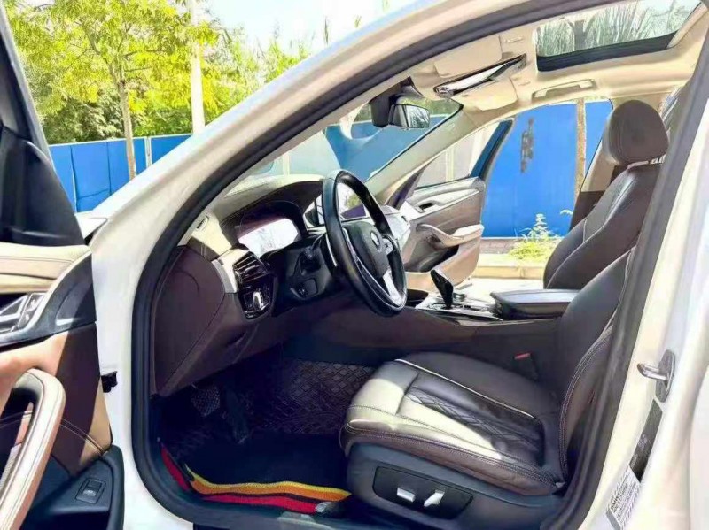 南宁20年宝马5系4