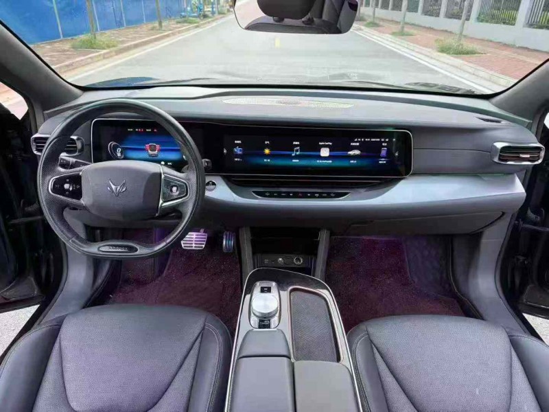 南宁23年极狐汽车阿尔法5