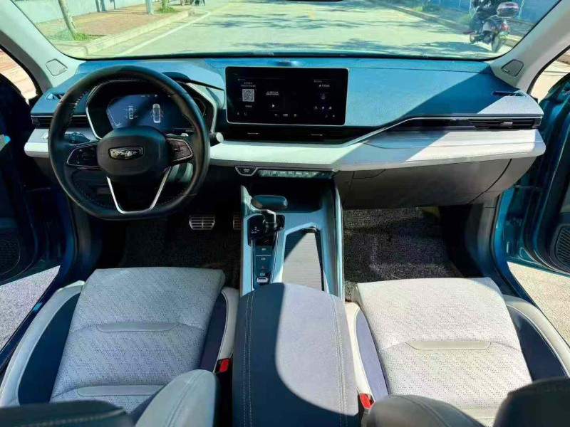 南宁21年吉利星瑞5