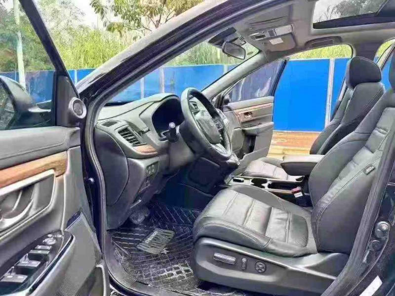 南宁22年本田CRV4
