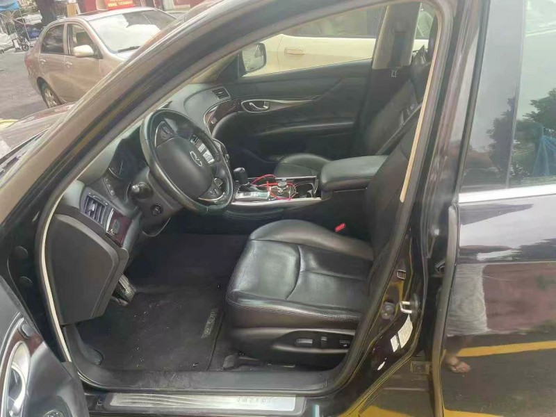 广州15年英菲尼迪Q704