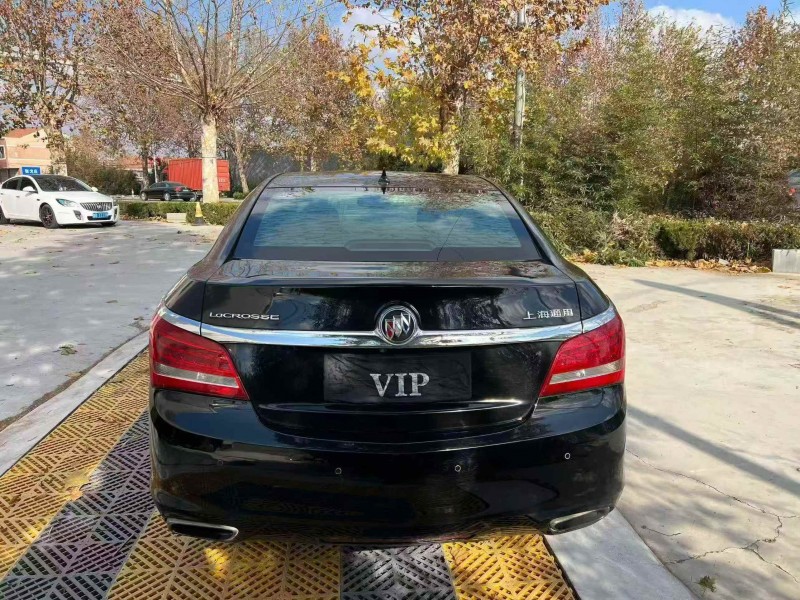 烟台15年别克君越9