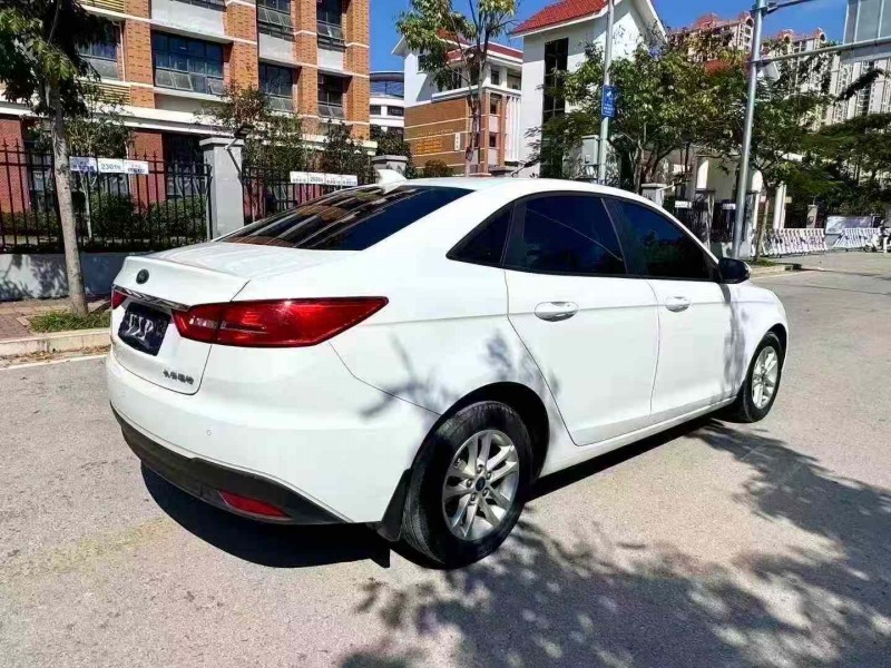 南宁21年福特福睿斯8