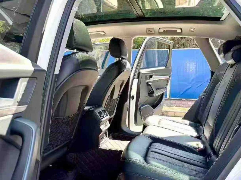 南宁20年奥迪Q56