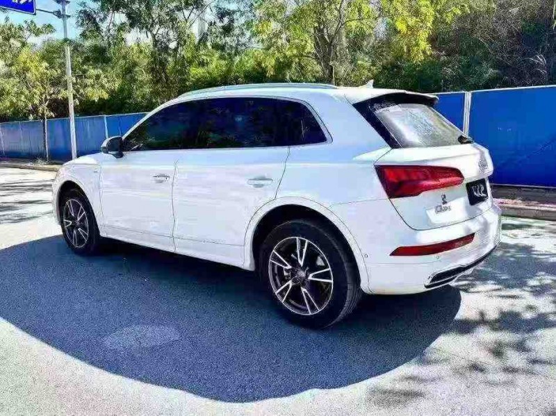 南宁20年奥迪Q58