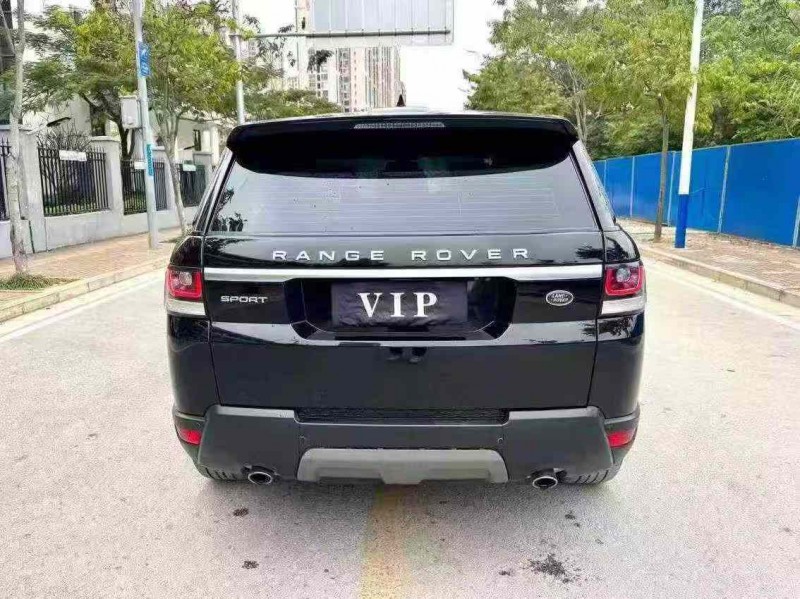 南宁18年路虎揽胜运动9