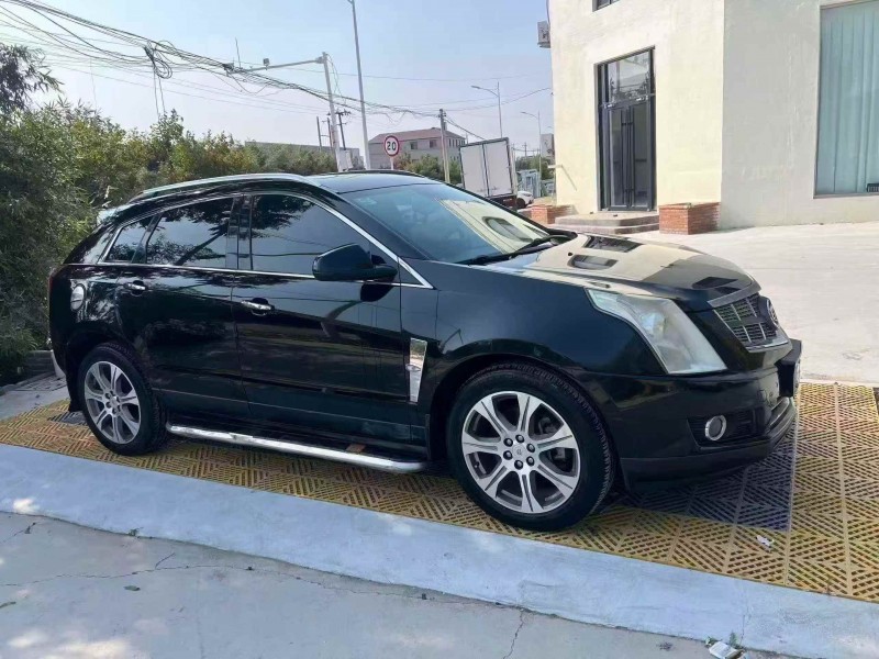 东营12年凯迪拉克SRX3