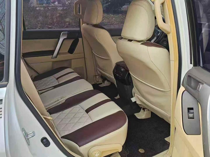 济宁16年丰田普拉多4